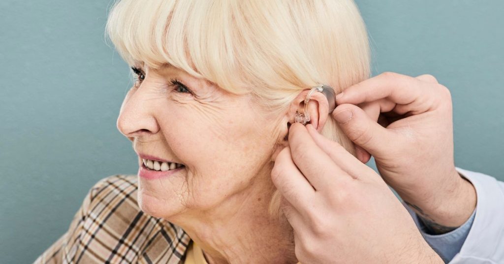 Diagram illustrating mixed hearing loss and hearing aid use in adults