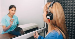 A comparison between speech audiometry and pure tone testing during a hearing exam