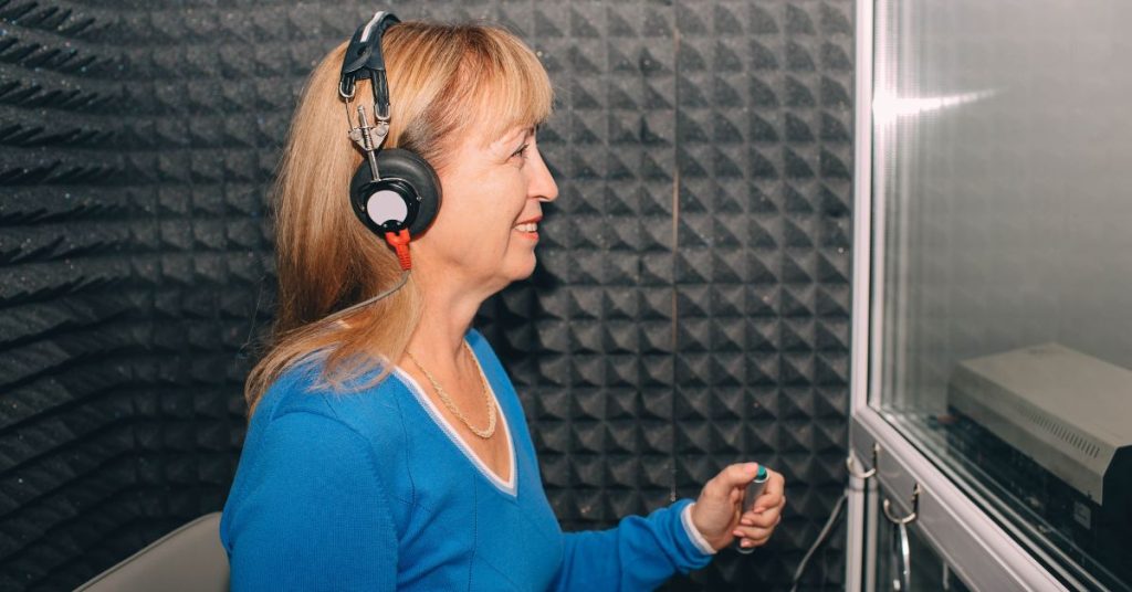 Diagnosing hearing nerve problems with specialist hearing tests