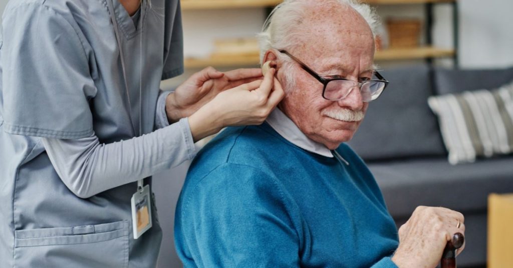 Clear communication with a person who has hearing loss